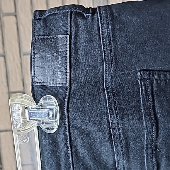 American Eagle Super High Rise Jegging Plus Sz 24 Excellent condition - Picture 8 of 16